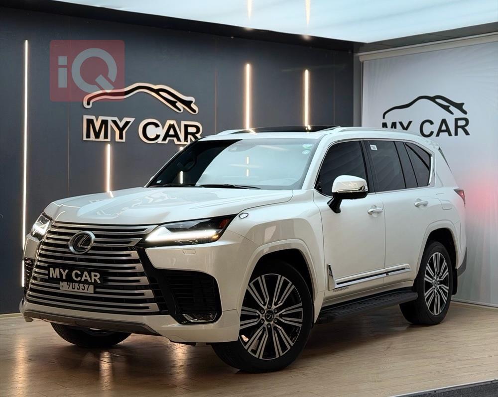 Lexus LX